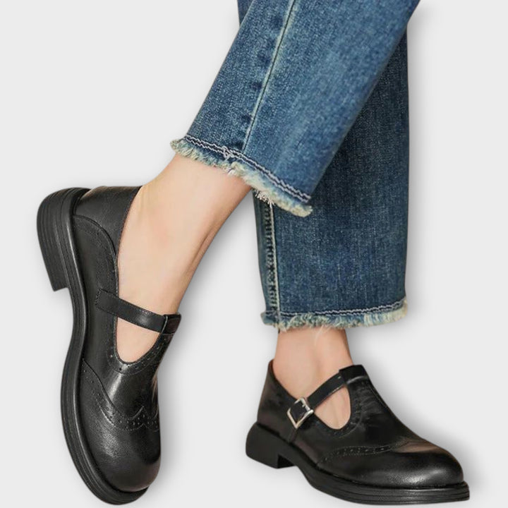 Vintage Leather Mary Jane Shoes