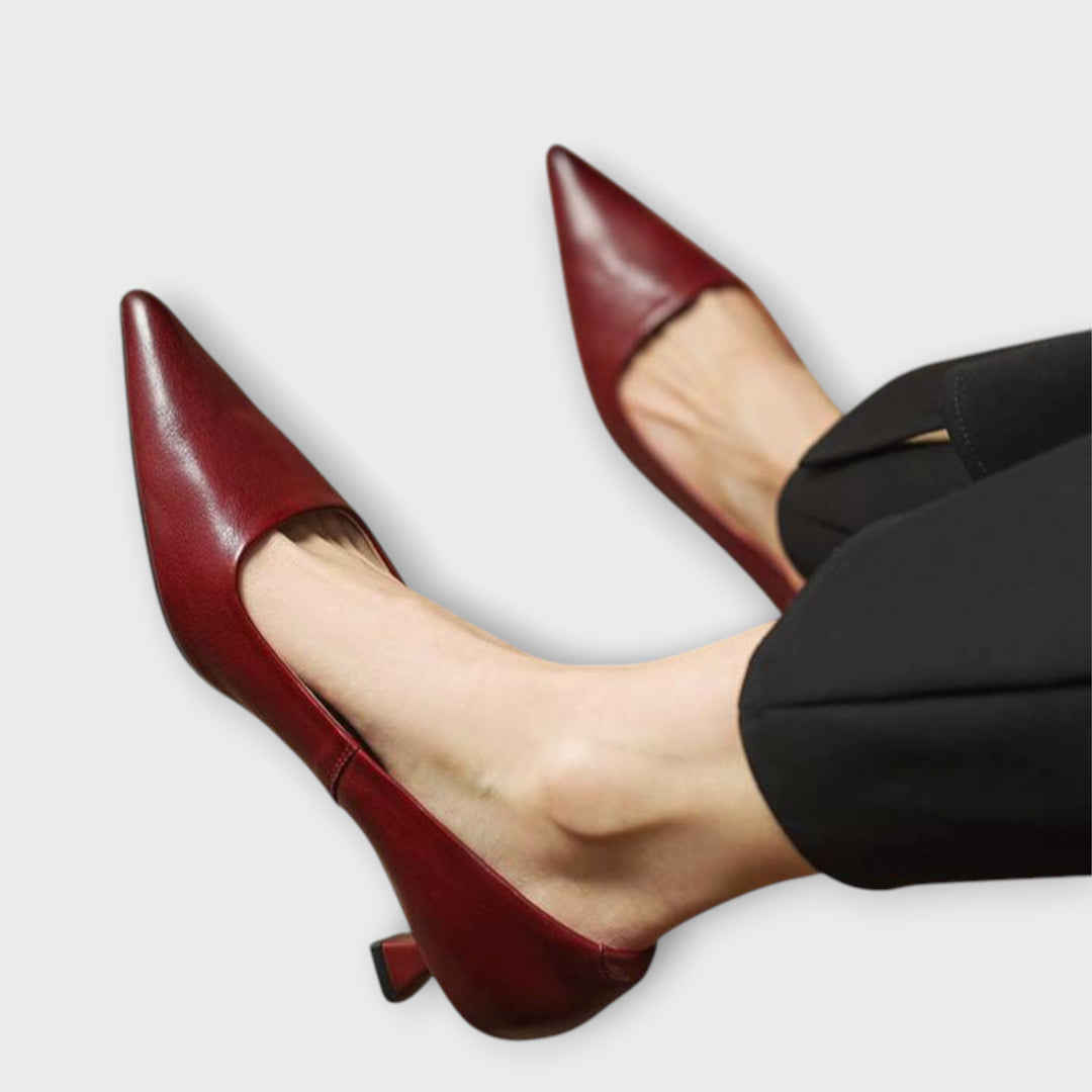 Court Shoes in Genuine Leather