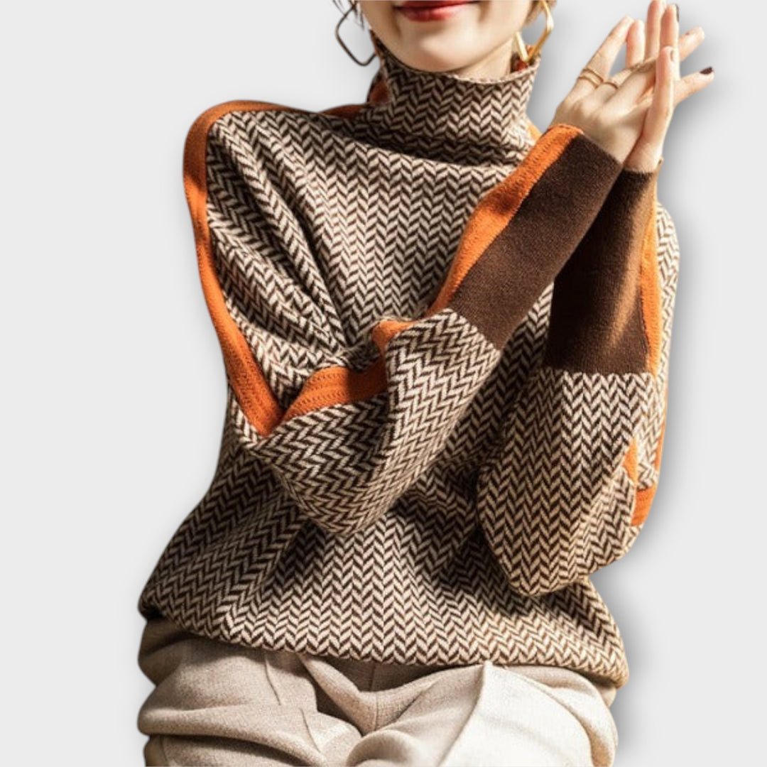 Turtleneck with Striking Contrasting Stripes