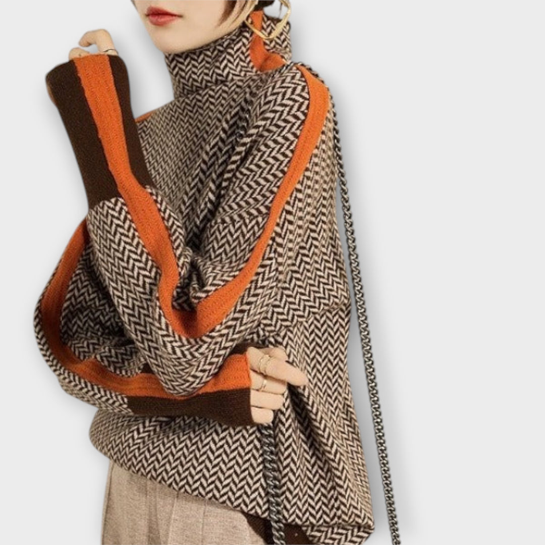 Turtleneck with Striking Contrasting Stripes