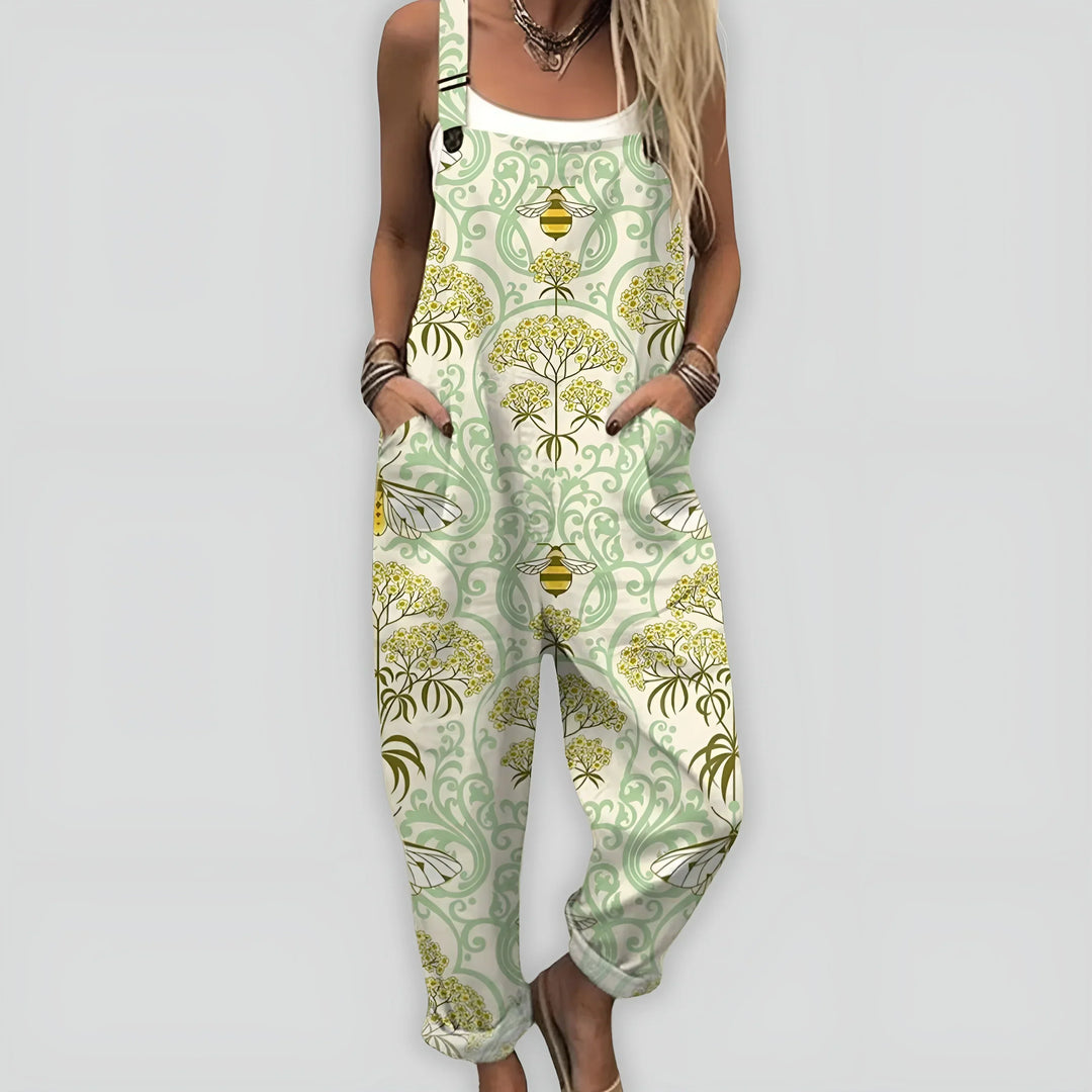 Comfortable and Stylish Overall with Relaxed Fit