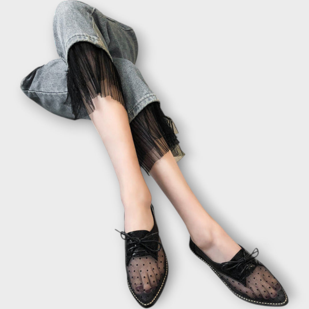 Chic Gold Polka-Dot Flats with Bow Detail