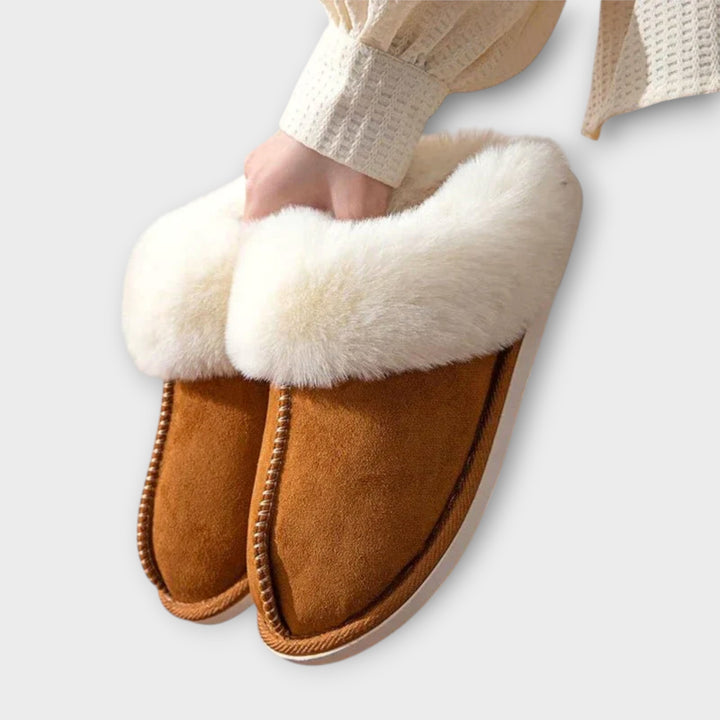 Cozy Plush-Lined Indoor Slippers